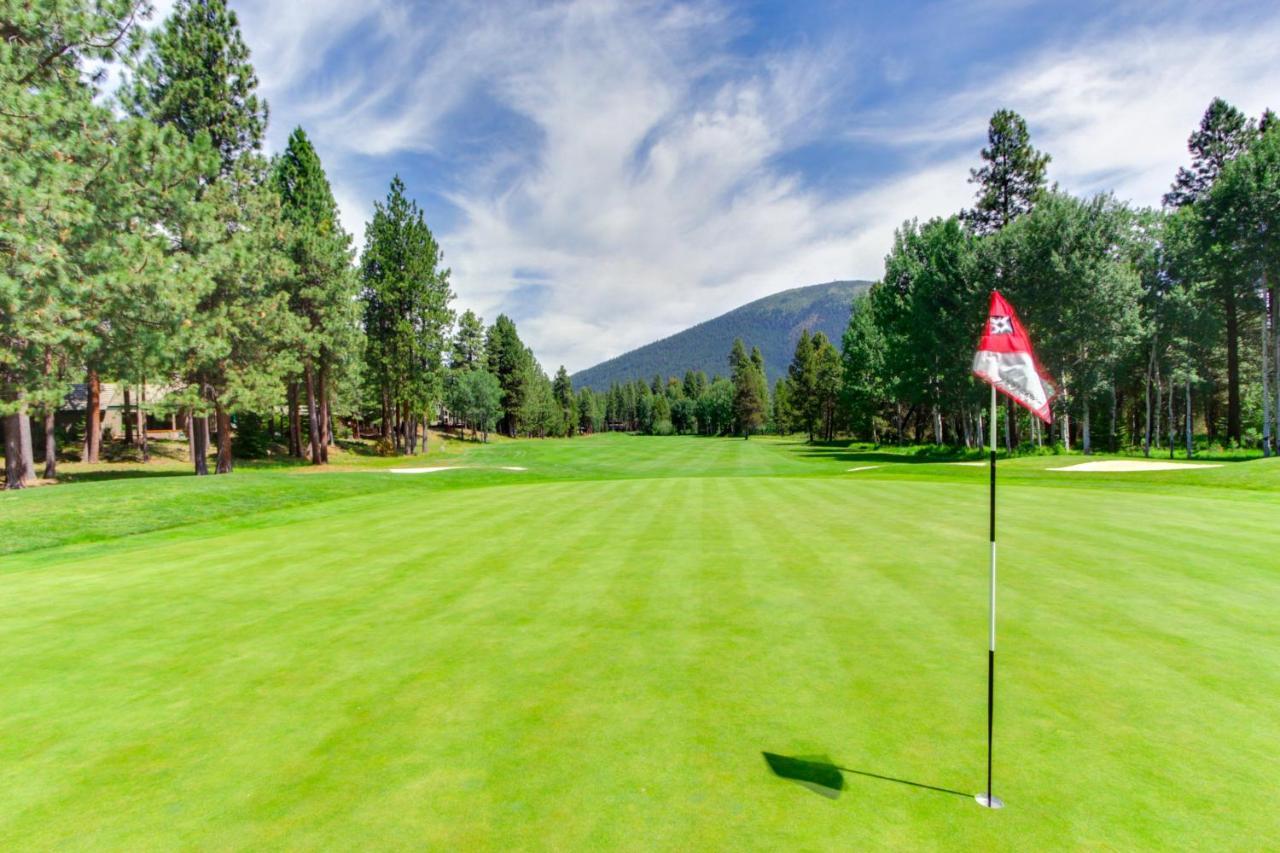 Black Butte Big Meadow'S 11Th Fairway Black Butte Ranch Exterior photo